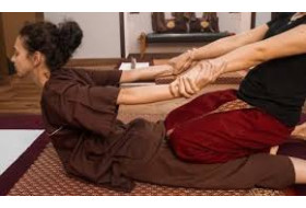 Relieve stress and improve posture: 7 reasons to try Thai massage
